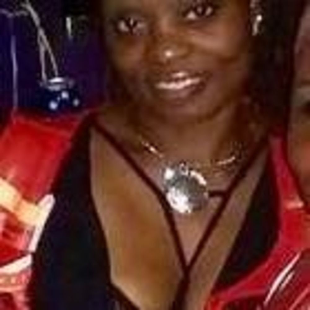 Meet your Posher, Yvonne